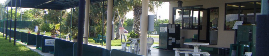 Aqua Golf Range Stalls